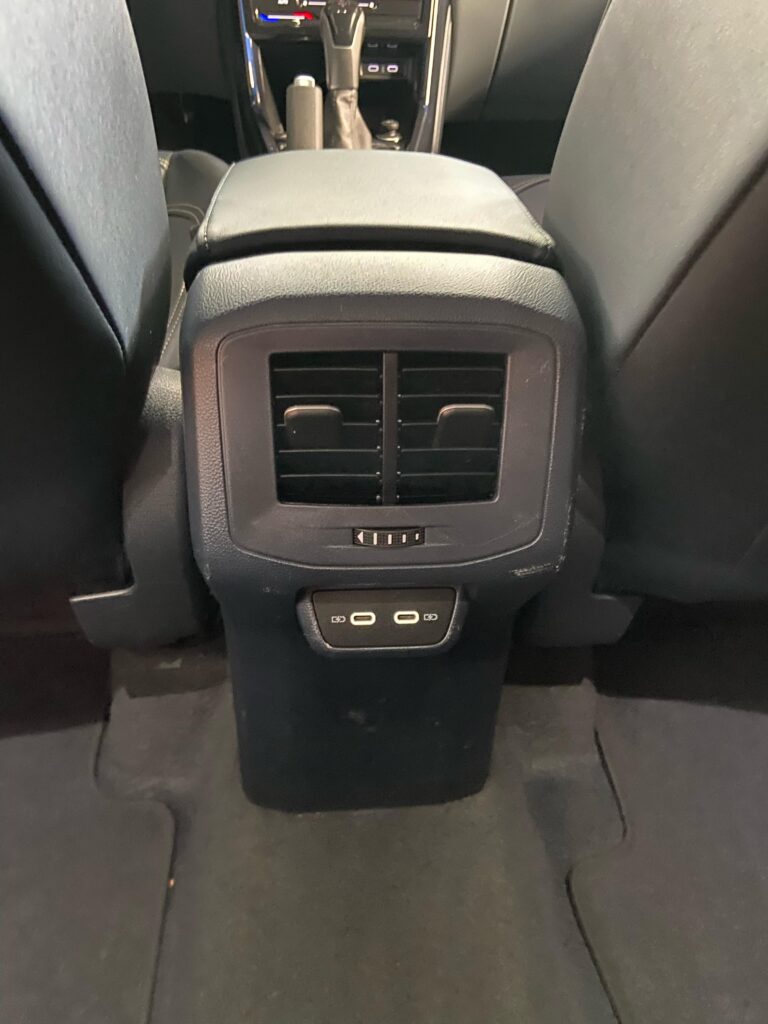 imgi_23_d89b534a-7101-d97c-1f38-3a1898a872dc